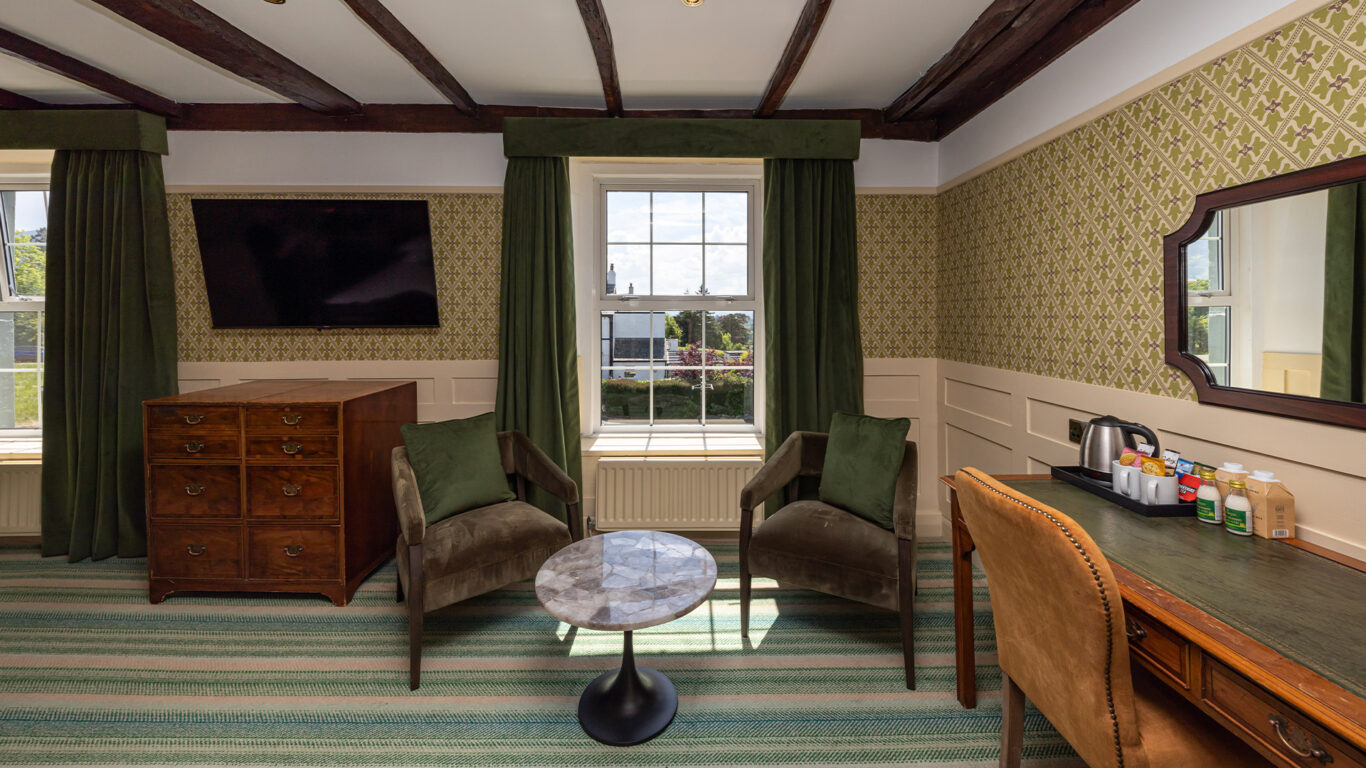 Superior Superking Four Poster