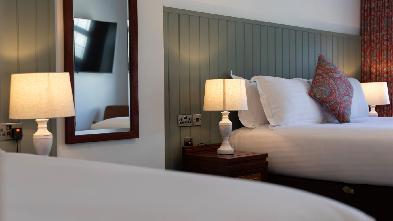Room-20-Single&Double-Family-4-Room-Building-View