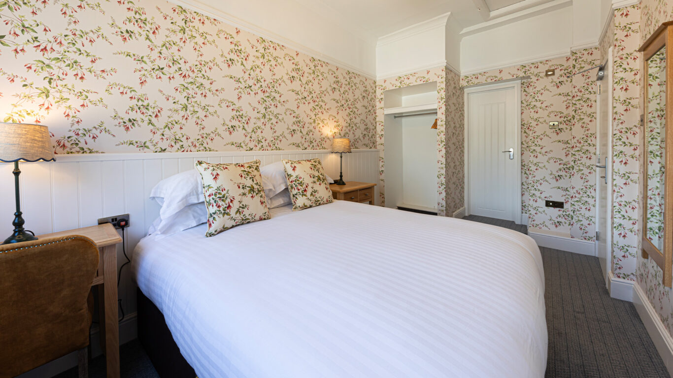 Room-26-Cosy-Double-Building-View